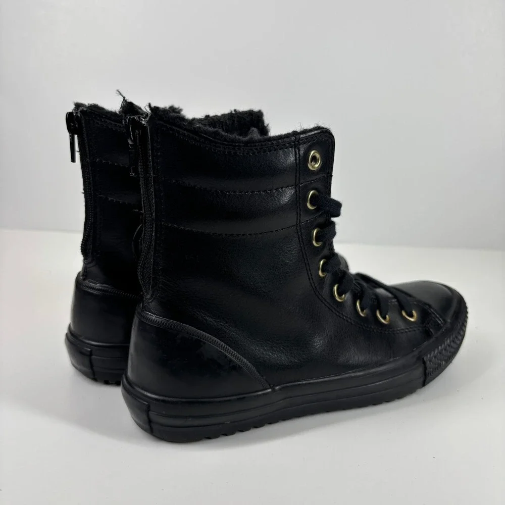 Converse Chuck Taylor All Star Hi-Rise Junior US 3/EU 35 Black Leather Fur Boots